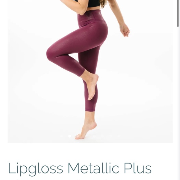 Zyia Active Metallic Capri Leggings - Picture 3 of 3